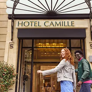 Camille Tapestry Collection By Hilton Hotel Parigi